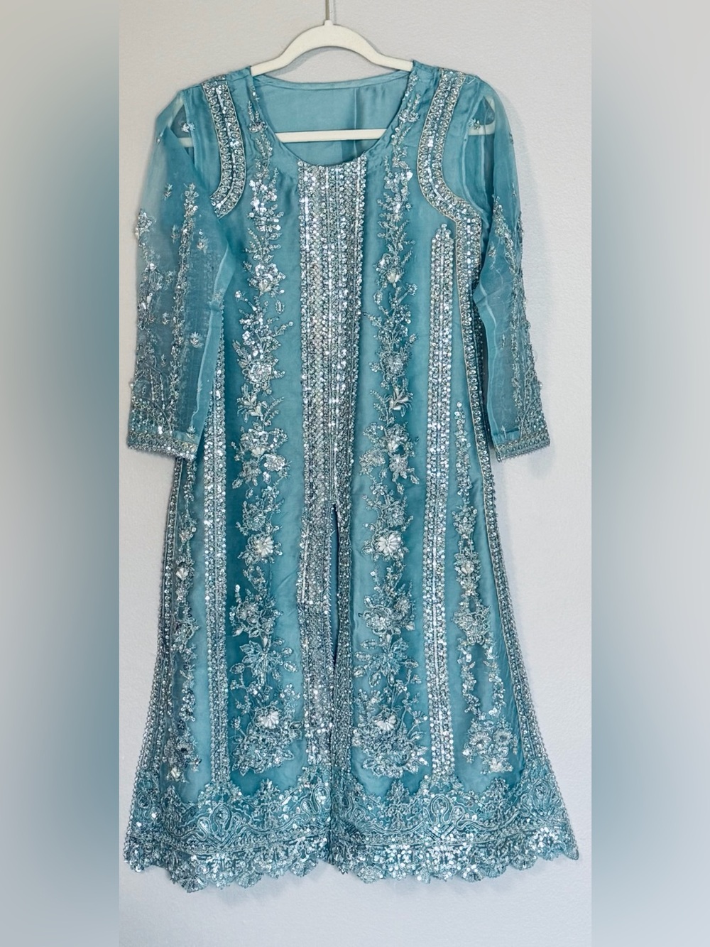 Blue Embroidered Tunic Set